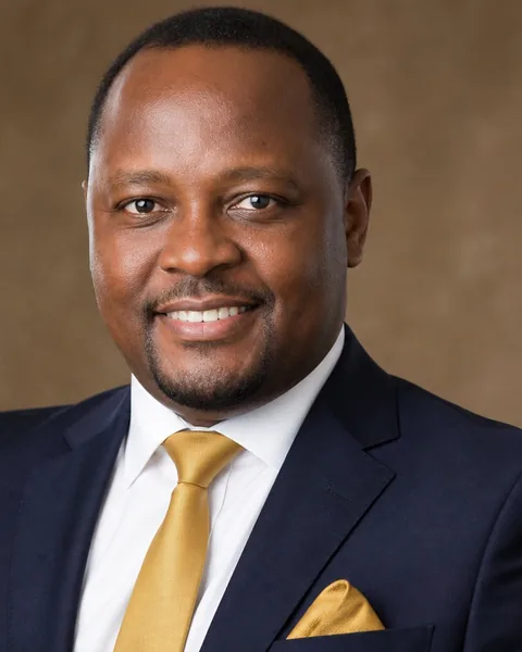 Tinashe Dube